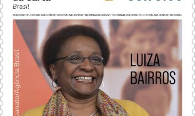 Selo em homenagem a Luiza Bairros, ex-ministra e ativista negra