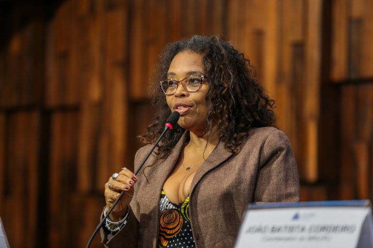 Marcia da Glória- IPCN - Movimento Negro Unificado- Medalha Tiradentes